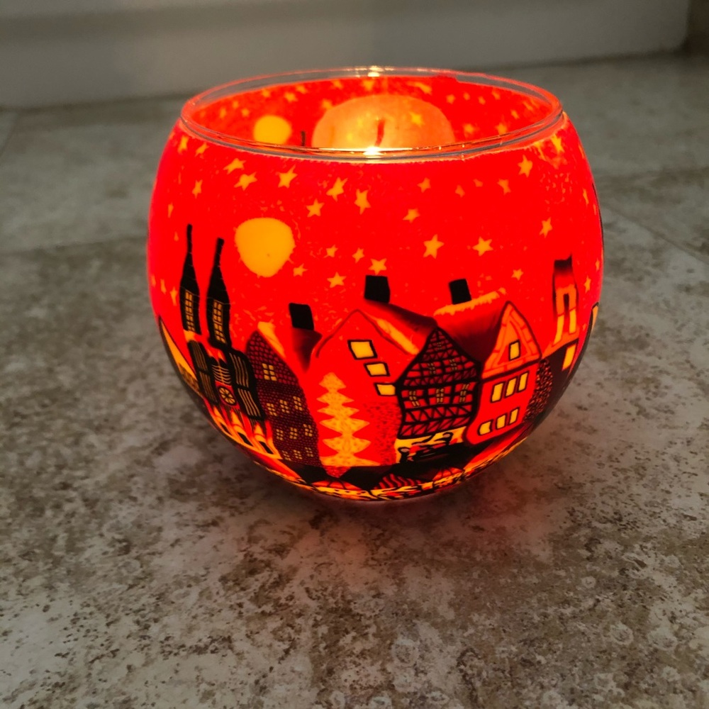 European glass candle holder - Picture 8 of 11